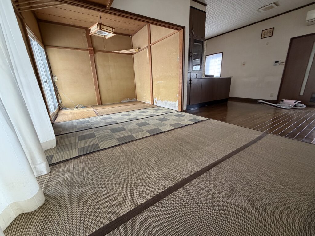 4-1. 間仕切り壁を撤去し、一体型LDKへBefore